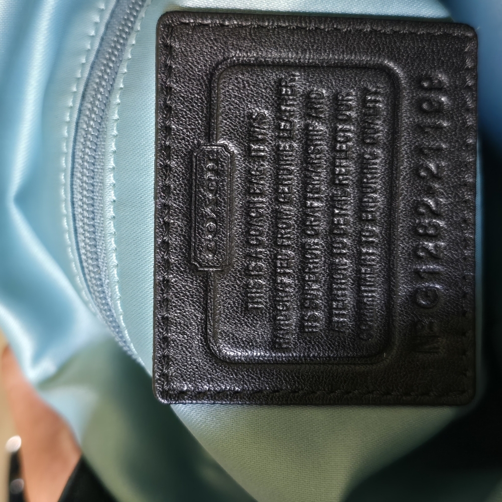 Coach Leather Black Purse - Picture 7 of 10